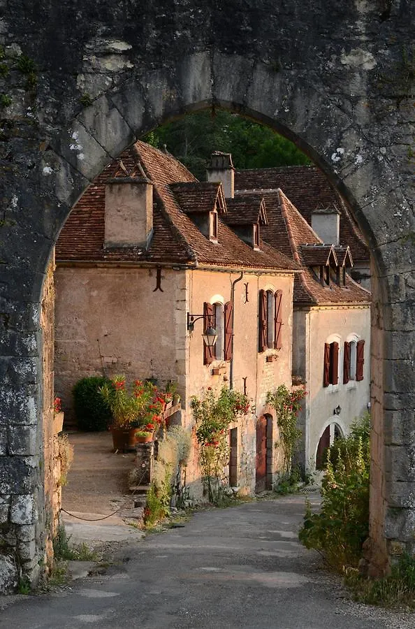 Hotel Restaurant Du Causse Saint-Cirq-Lapopie 2*,  France